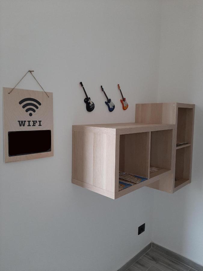 The Home Of Music Stars Catania Bagian luar foto